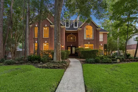 75 Stardust Pl, The Woodlands, TX 77381