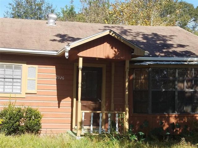 2326 Houston St, Orange, TX 77630