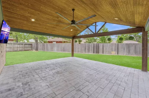 Exterior - 25514 Lancewood Dr, Spring, TX 77373 photo 7 of 7