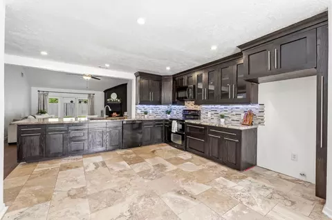 Kitchen - 25514 Lancewood Dr, Spring, TX 77373 photo 1 of 4