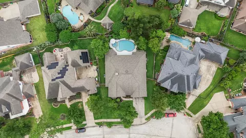View/Area - 6811 Pinehearth Ct, Spring, TX 77379 photo 3 of 9