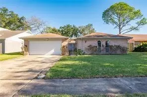10215 Kirkwren Dr, Houston, TX 77089