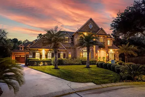 1307 Majestic Pines Ct, Kingwood, TX 77345