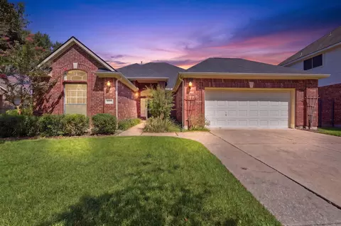 507 Arbor Ct, Pearland, TX 77584