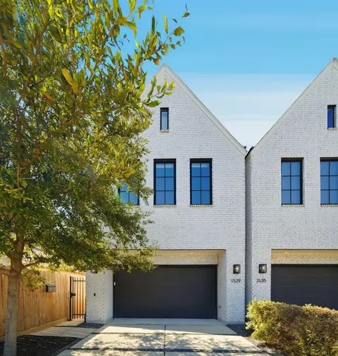 1529 Laird St, Houston, TX 77008