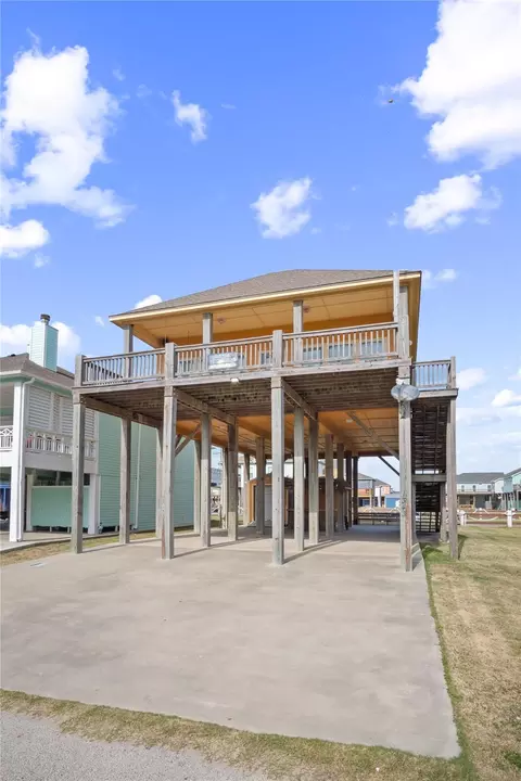 1343 Sunrise, Crystal Beach, TX 77650