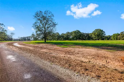 6069 Alans Memorial Ln, New Waverly, TX 77358