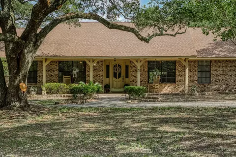 10639 Palestine Rd, Brenham, TX 77833