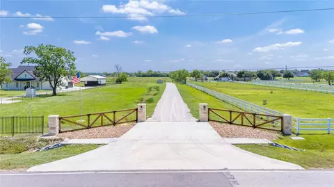 15910 Bohemian Hall Rd, Crosby, TX 77532