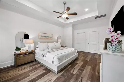 Bedroom - 32111 Aspen Grove Ct, Spring, TX 77386 photo 2 of 5