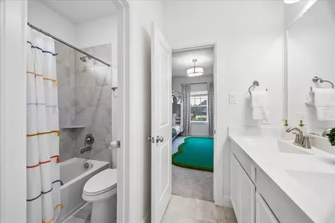 Bath - 32111 Aspen Grove Ct, Spring, TX 77386 photo 2 of 3
