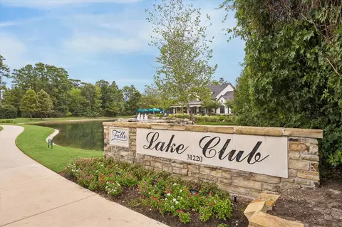 View/Area - 32111 Aspen Grove Ct, Spring, TX 77386 photo 1 of 3