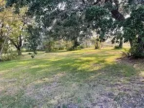 0 Travis Ave, Sweeny, TX 77480