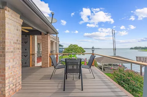 225 Capetown, Montgomery, TX 77356