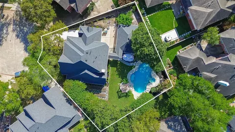 14 Fosters Ct, Sugar Land, TX 77479