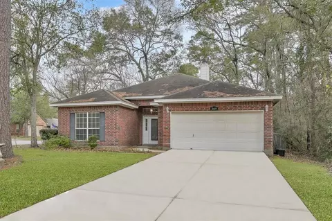 369 Westview Ln, Conroe, TX 77304 photo 1