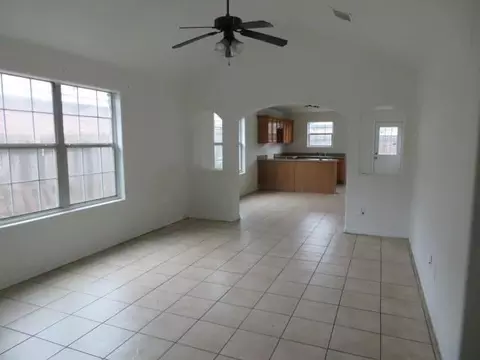 18710 Reynolds Park Dr, Katy, TX 77449