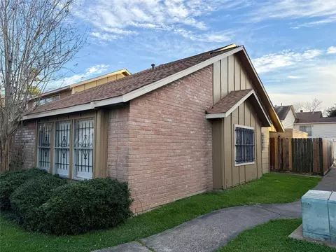 12235 W Village Dr #D, Houston, TX 77039