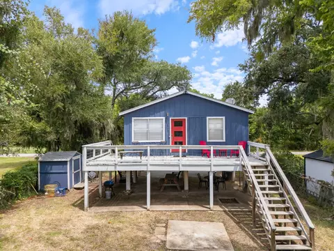 147 Private Road 652, Sargent, TX 77414