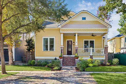 1213 Ashland St, Houston, TX 77008