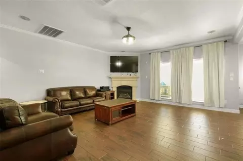 Living - 3004 Teas Crossing Ct, Conroe, TX 77304 photo 1 of 2