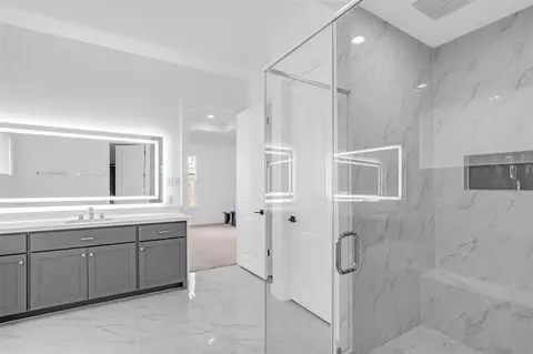Bath - 2523 Quickstep Ct, Katy, TX 77493 photo 1 of 5