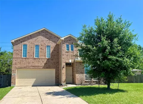1134 Gem Stone Ct, Baytown, TX 77521
