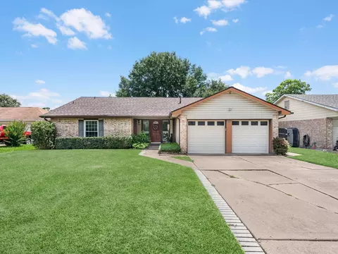 11219 Concho St, Houston, TX 77072