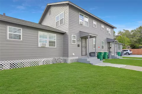 2311 N Louis St, Victoria, TX 77901