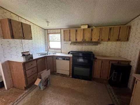 Kitchen - 809 Campbell Rd, Eagle Lake, TX 77434 photo 2 of 3