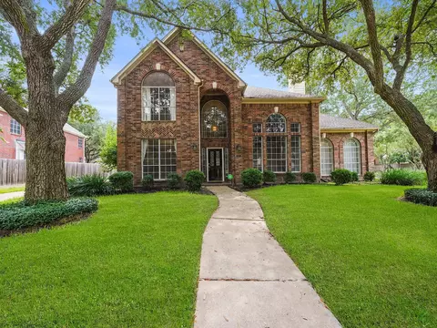 3223 S Lake Village Dr, Katy, TX 77450
