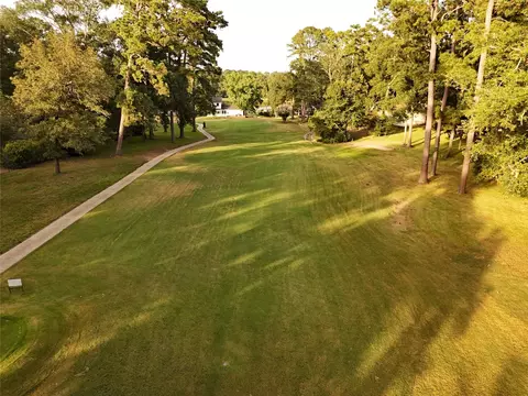 View/Area - 23 Amherst Ct, Conroe, TX 77304 photo 2 of 4