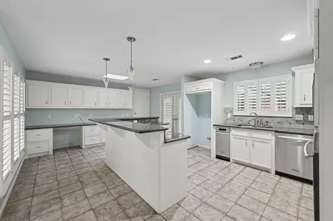Kitchen - 23 Amherst Ct, Conroe, TX 77304 photo 1 of 1