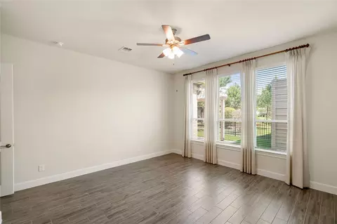 Living - 516 Nokota Dr, Spring, TX 77382 photo 5 of 5