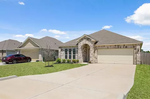 362 Shoreview Dr, Conroe, TX 77303 photo 1