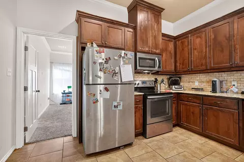 Kitchen - 4001 Golden Eagle Dr, Bryan, TX 77808 photo 2 of 2