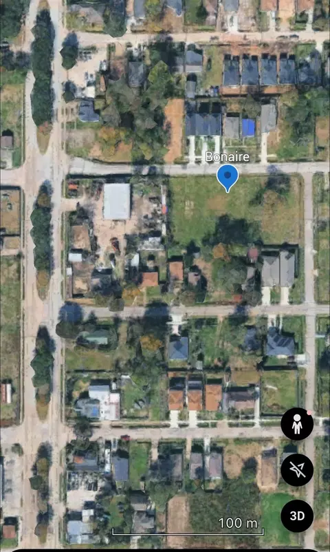 7918 Bonaire St, Houston, TX 77028