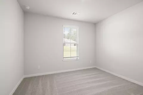 Bedroom - 16968 Hazelnut Dr, Conroe, TX 77302 photo 5 of 5