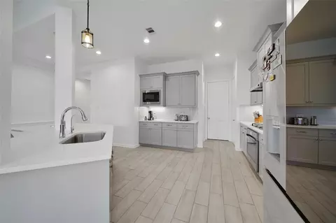 Kitchen - 4611 Silver Moon Dr, Spring, TX 77386 photo 1 of 3