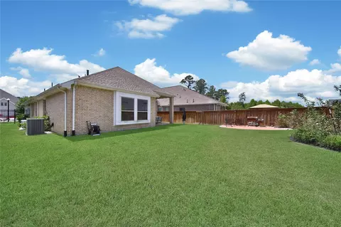 Exterior - 4611 Silver Moon Dr, Spring, TX 77386 photo 6 of 7