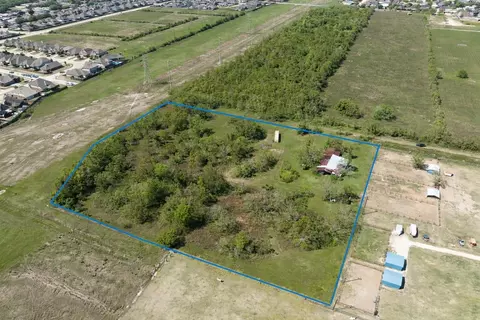 2302 N H St, Deer Park, TX 77536