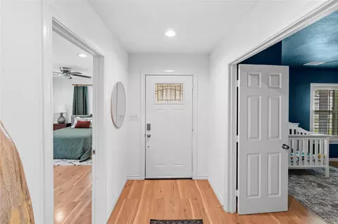 Entry Way - 102 Enchanted Oaks Ct, Spring, TX 77388 photo 1 of 2
