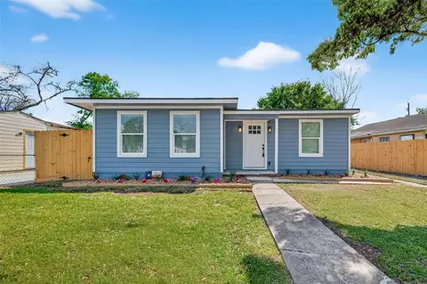 6622 Moss Rose St, Houston, TX 77087