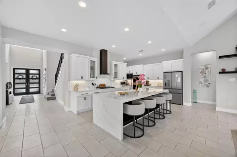 Kitchen - 9827 Wright Dr, Manvel, TX 77578 photo 4 of 4