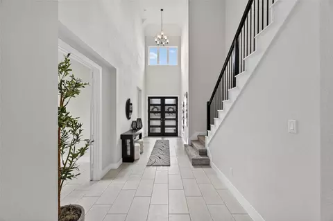 Entry Way - 9827 Wright Dr, Manvel, TX 77578 photo 3 of 6