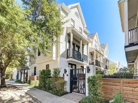 3217 Maxroy St, Houston, TX 77008