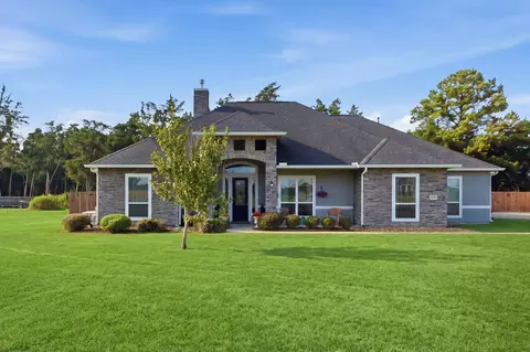 4734 Pineloch Bayou Dr, Baytown, TX 77523