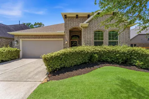 208 Capriccio Ln, Montgomery, TX 77316