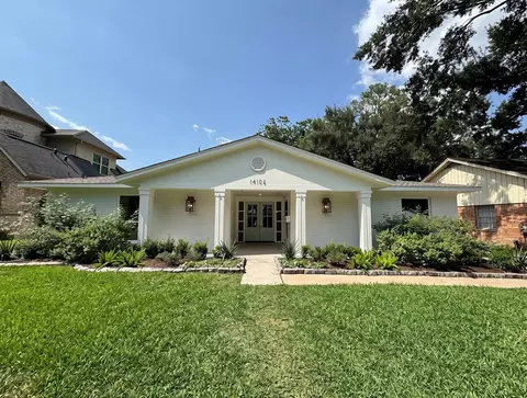 14102 Woodthorpe Ln, Houston, TX 77079