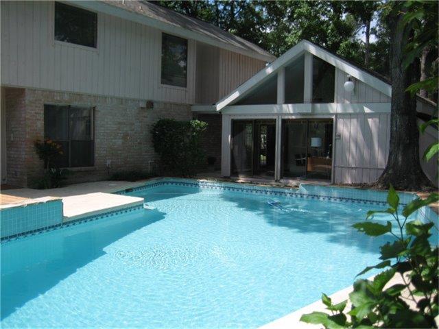 19406 Dianeshire Dr, Spring, TX 77388 photo 1